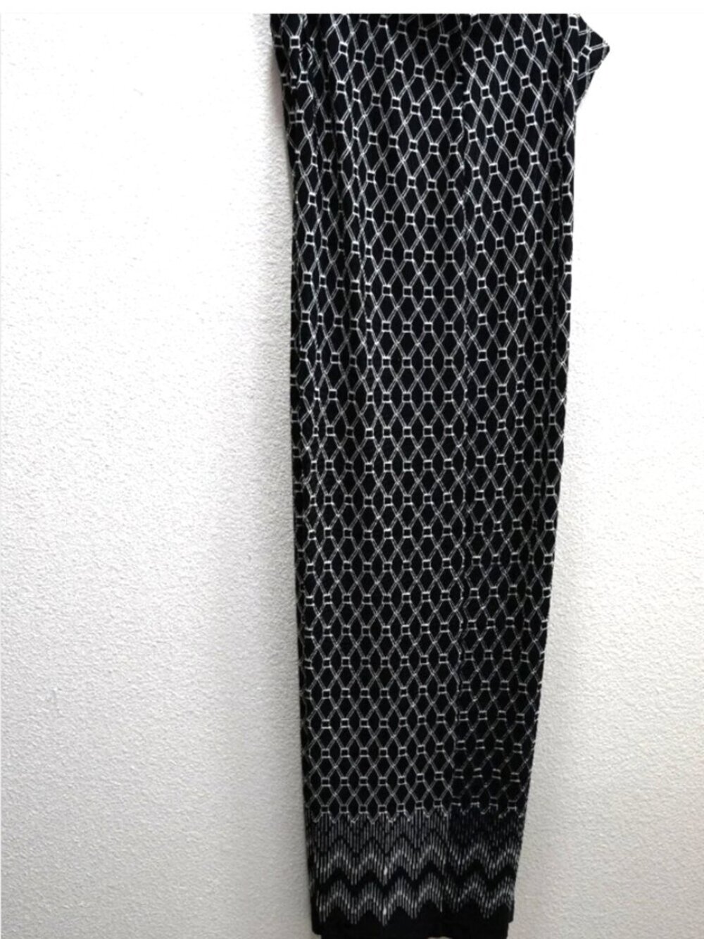 Chico's Travelers Black White Diamond Mix Wide Leg Pants size 1